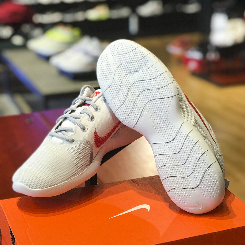 耐克男鞋2021秋款赤足网面透气缓震休闲运动跑步跑步鞋