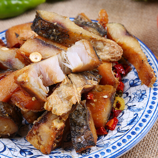 风干草鱼块阳干鱼咸鱼块干鱼腊鱼块干货500g湖北特产农家自制