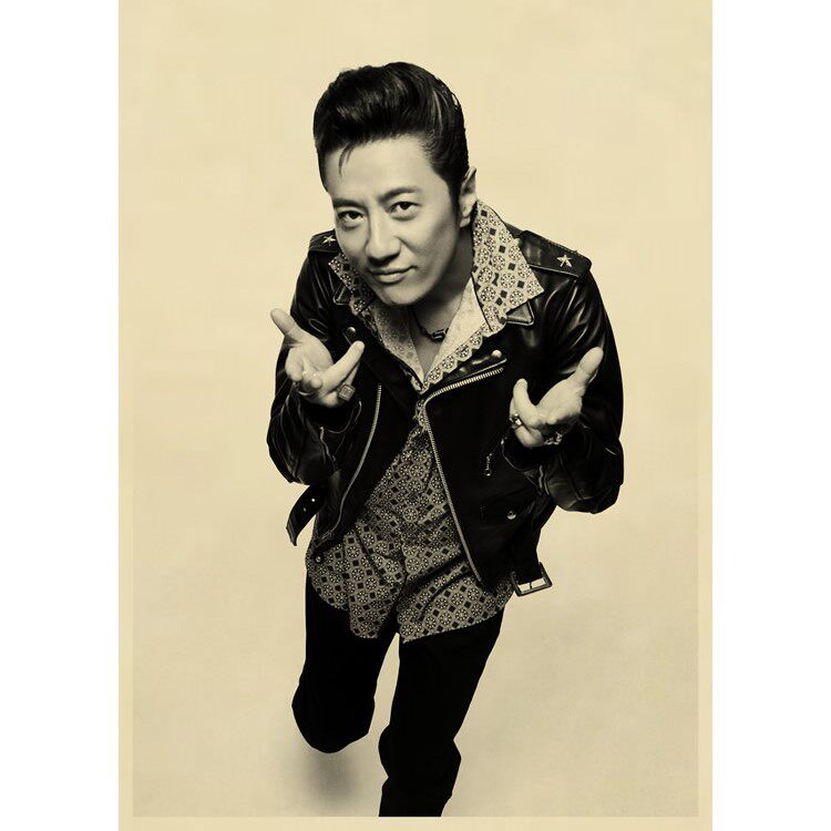 郑钧海报复古牛皮纸画报音乐装饰画摇滚歌手酒吧现代装饰画