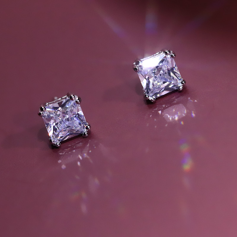高端闪耀方糖莫桑品质锆石公主方钻切割s925耳钉