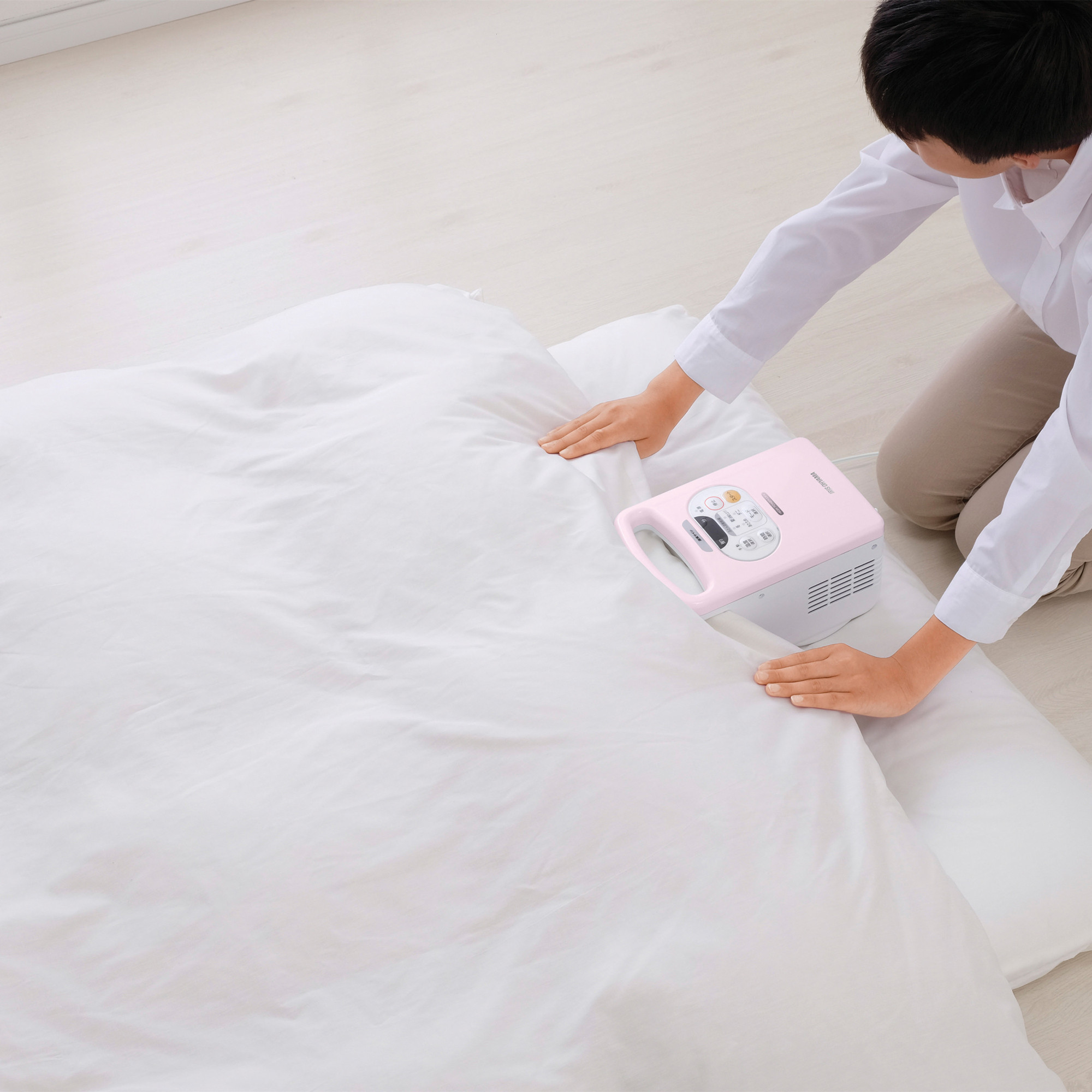 日本iris爱丽思衣服被子烘干机家用小型速干衣物干衣机