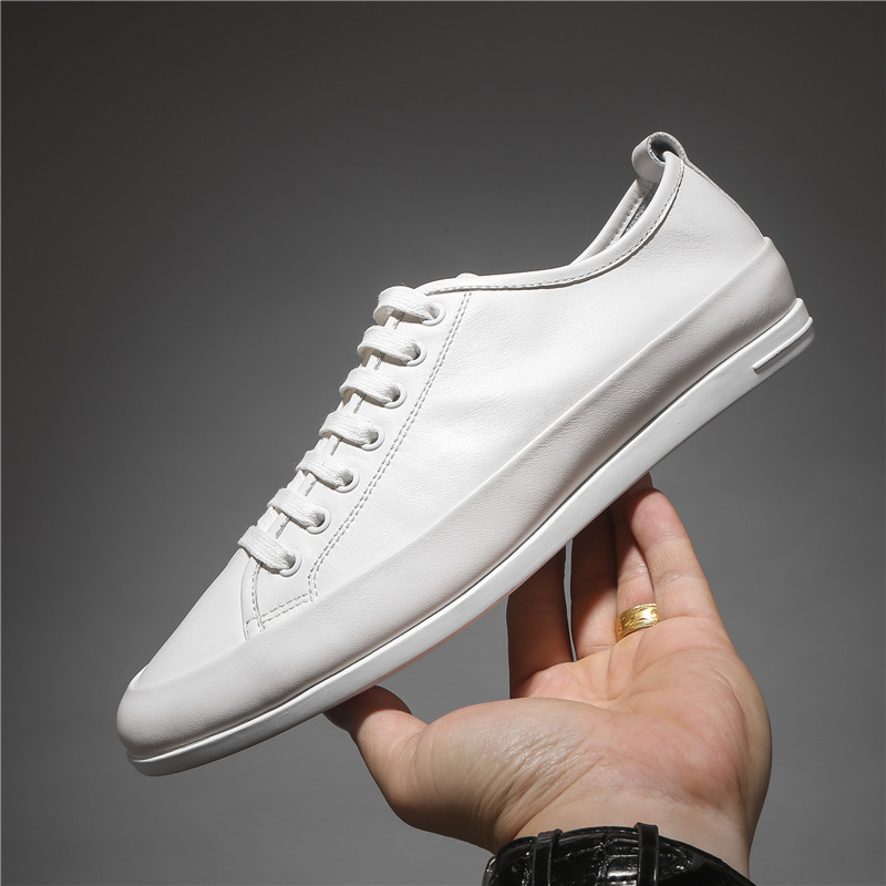 欧洲站男鞋小白鞋男夏季透气百搭简约真皮白色板鞋韩版休闲鞋软底