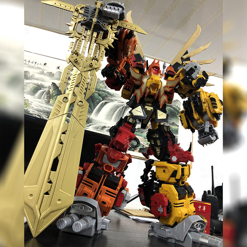 变形玩具金刚 8879金宝冲云霄超大六合体模型 巨狰狞组合机器人