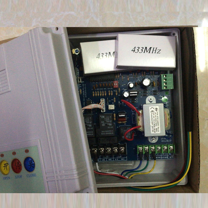 主板通用t19道闸停车场起落杆道闸门控制系统停车场控制机