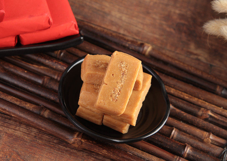 白水贡糖蒜蓉软贡闽南漳州龙海传统特产花生传统糕点