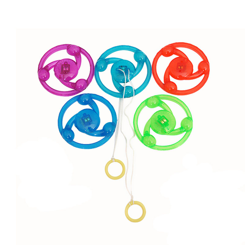 闪光拉线风火轮发光飞轮拉哨拉响地地摊地推小礼发光玩具