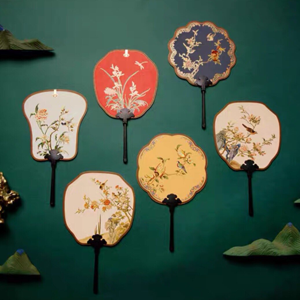 故宫汉服团扇宫廷御扇雀啼春晖春山欲语果盈枝纸扇子国风摄影道具