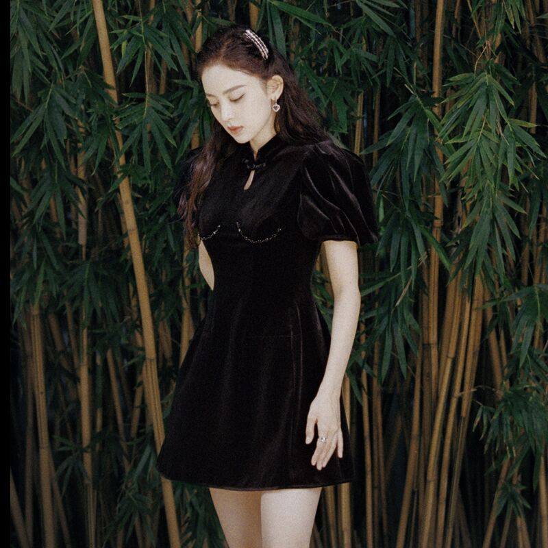 古力娜扎明星同款连衣裙黑色金丝绒连衣裙春夏法式复古气质礼服裙