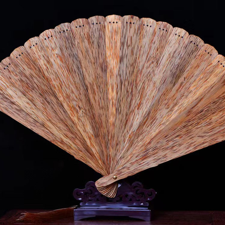 海南油老沉香一帆风顺折扇精雕工艺品扇子家居摆件工艺扇