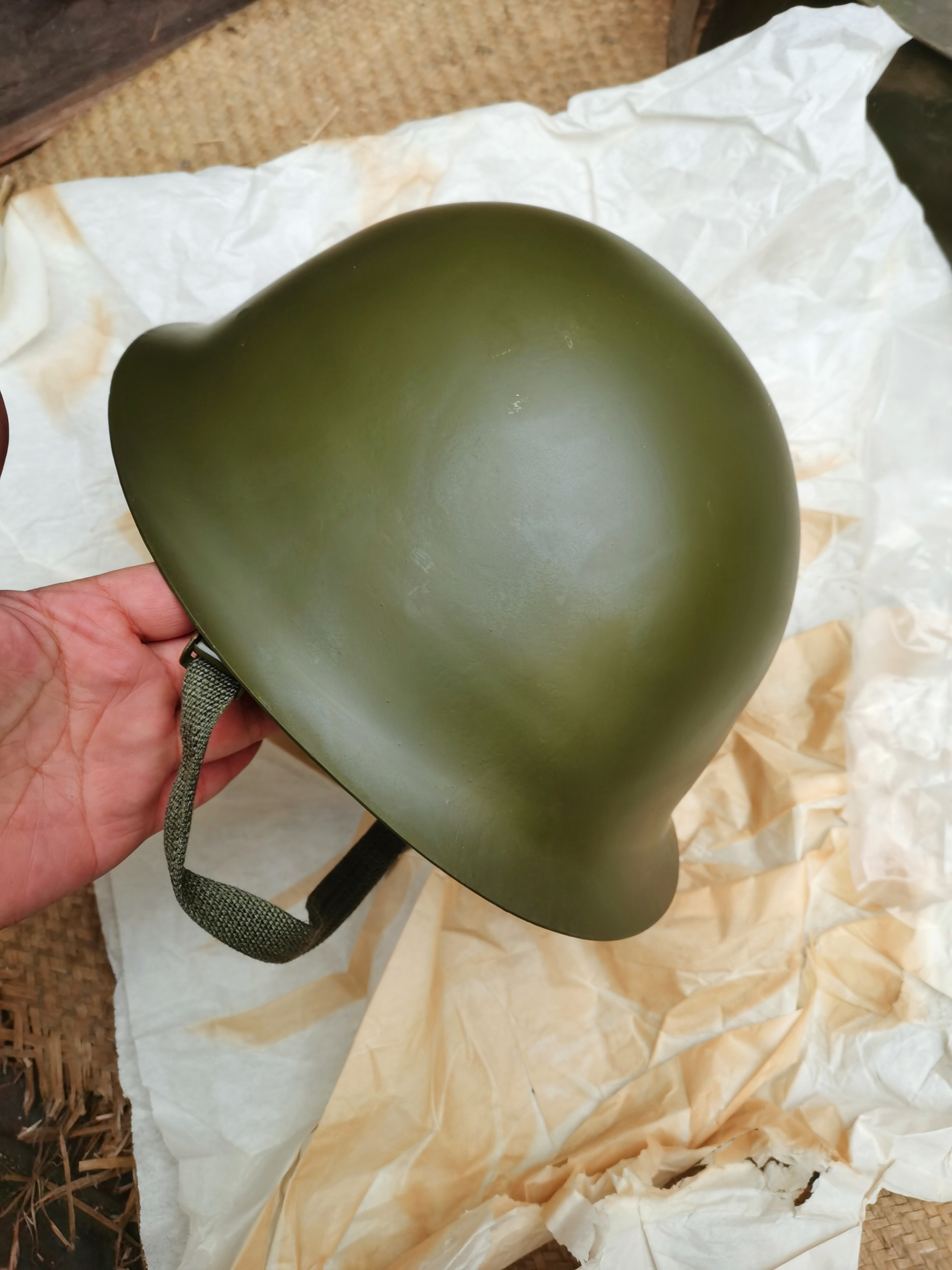 正品库存新塑封GK80钢盔一字带户外复古机车头盔军迷收藏主题装饰