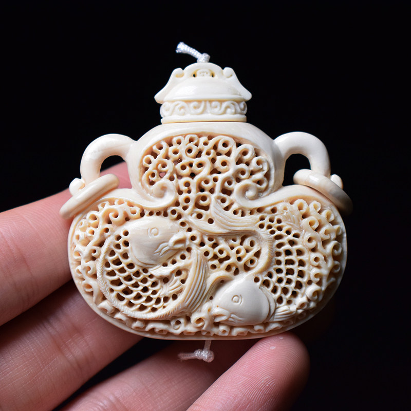 猛犸猛犸象象牙雕刻香囊双鱼吊坠镂空挂件项坠项坠