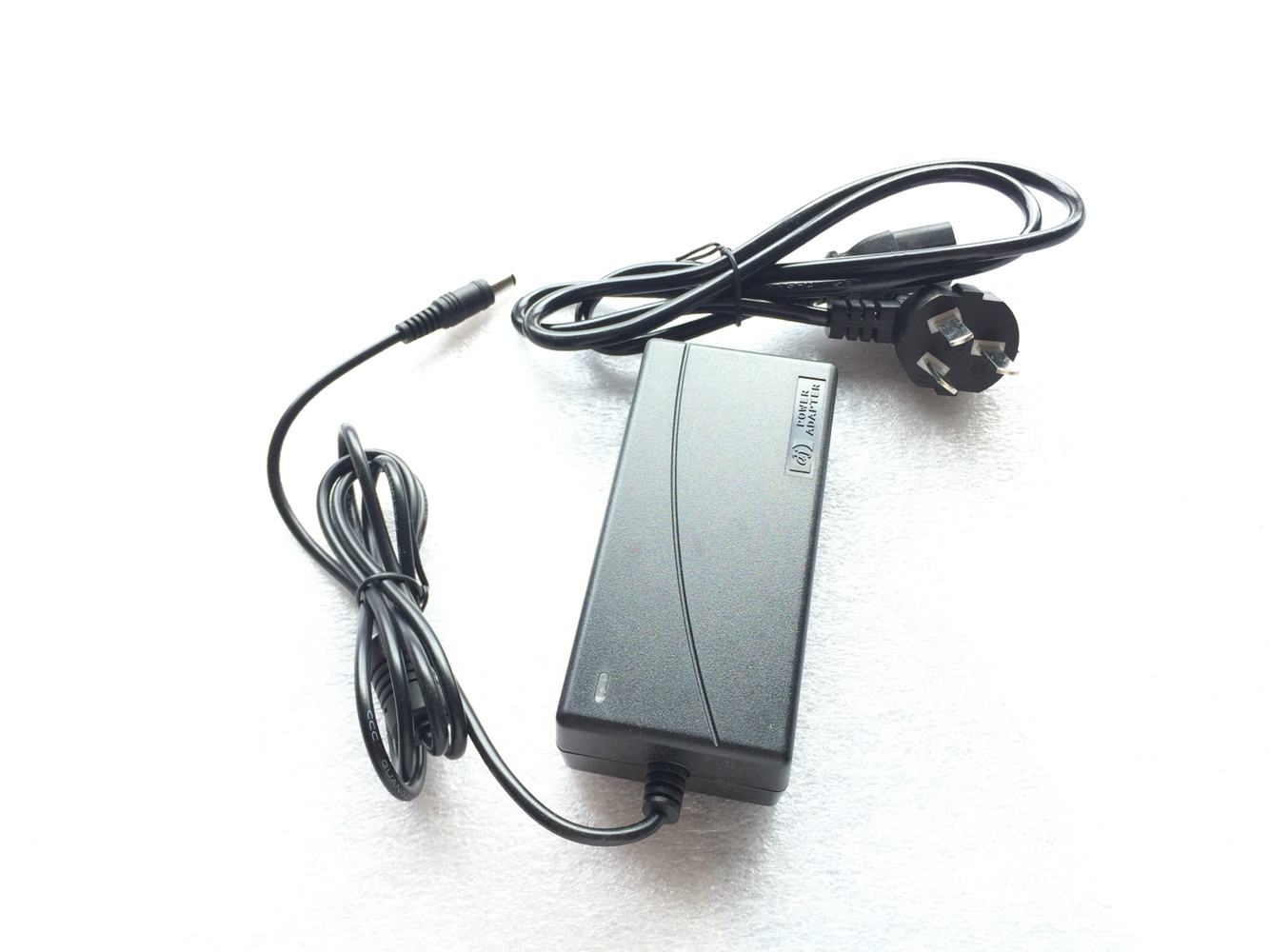 适用huyiniuda显示器24寸电源适配器充电器12v显示屏