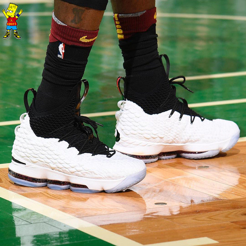 nikelebronlbj15詹姆斯15low黑白黑金彩虹骑士ao1754006