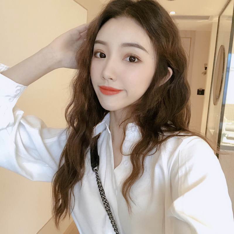 2021新款气质赫本风洋气显瘦时尚抖音休闲网红两件套装初秋早秋女