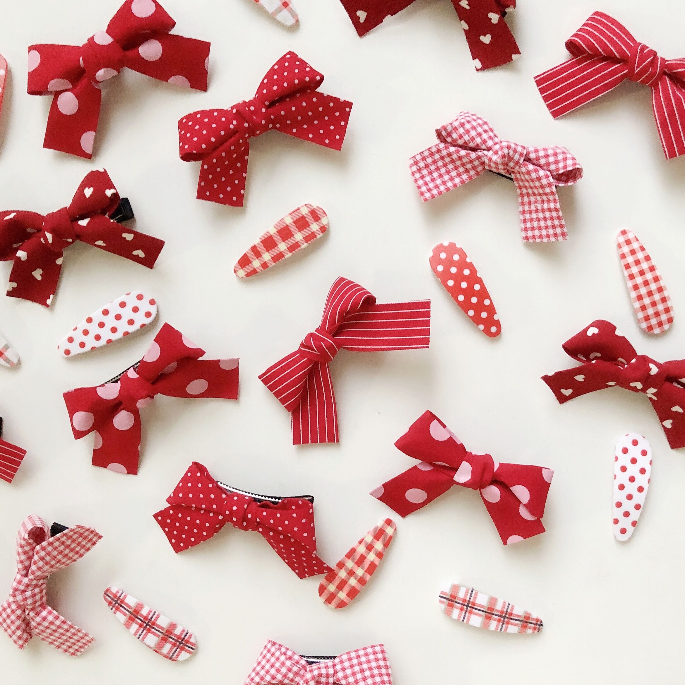 原创自制圣诞红色蝴蝶结发夹边夹布艺波点爱心发饰