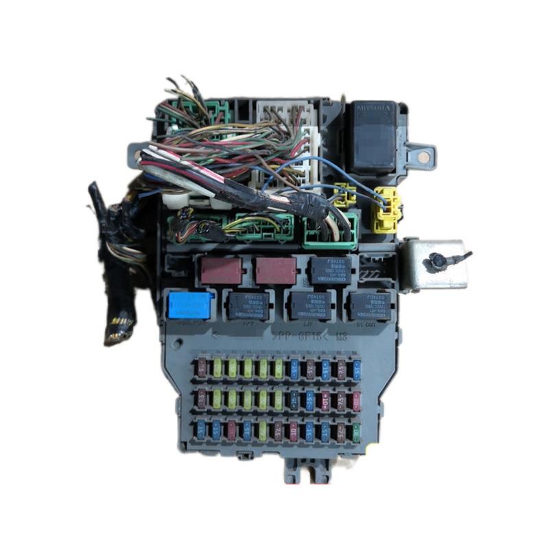 适配0307雅阁室内保险丝7代中控继电器车身模块其他