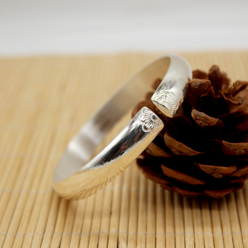 云南版纳傣族药银经典光面银手镯雪花足银女s999手工简洁易打理