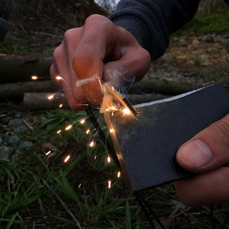 户外方块打火石防水多功能打火棒edc野外求生大号psk取火装备