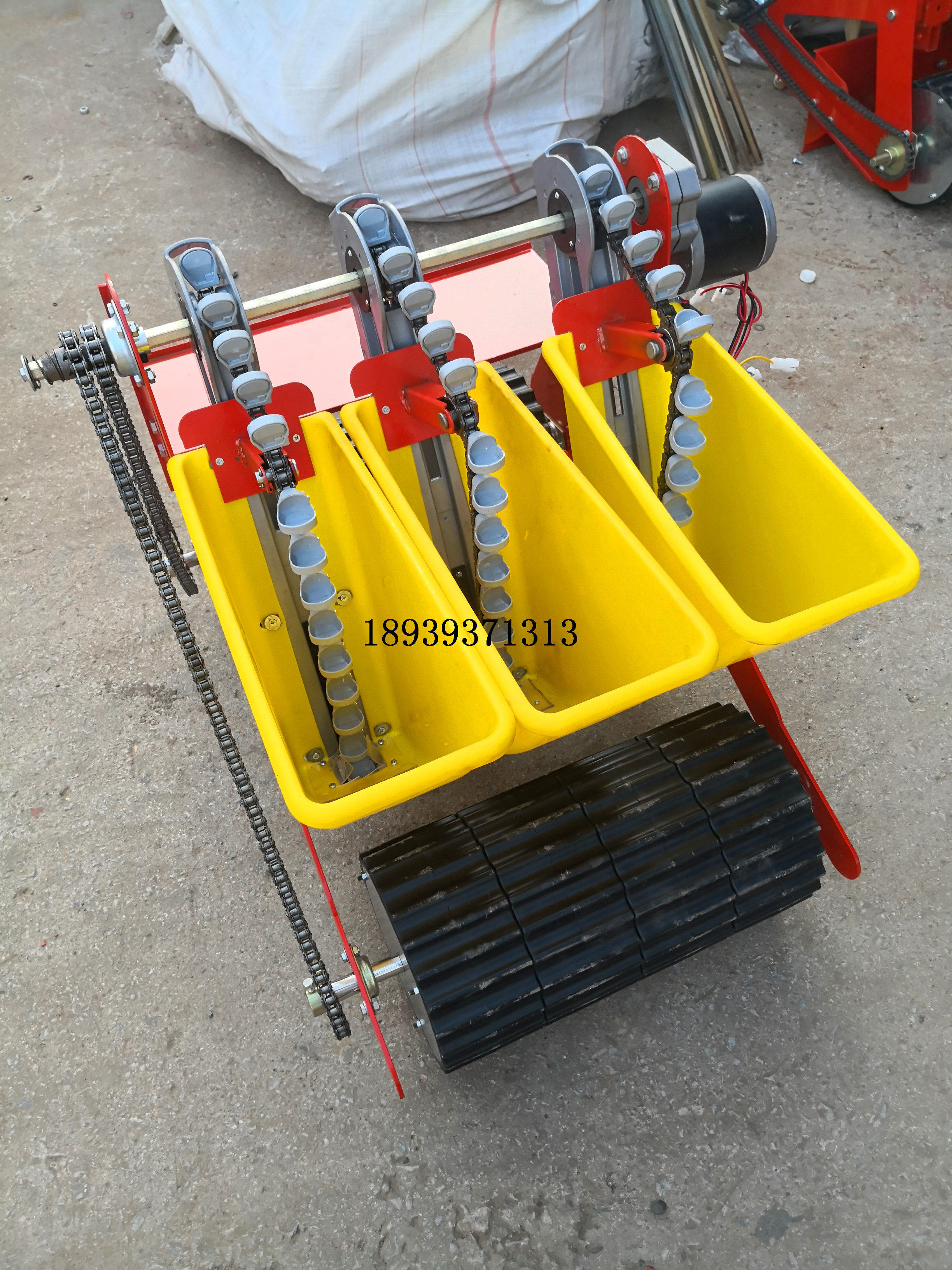 大蒜播种机种蒜机点播农业机械耕种大型施肥农用六行耕种机械