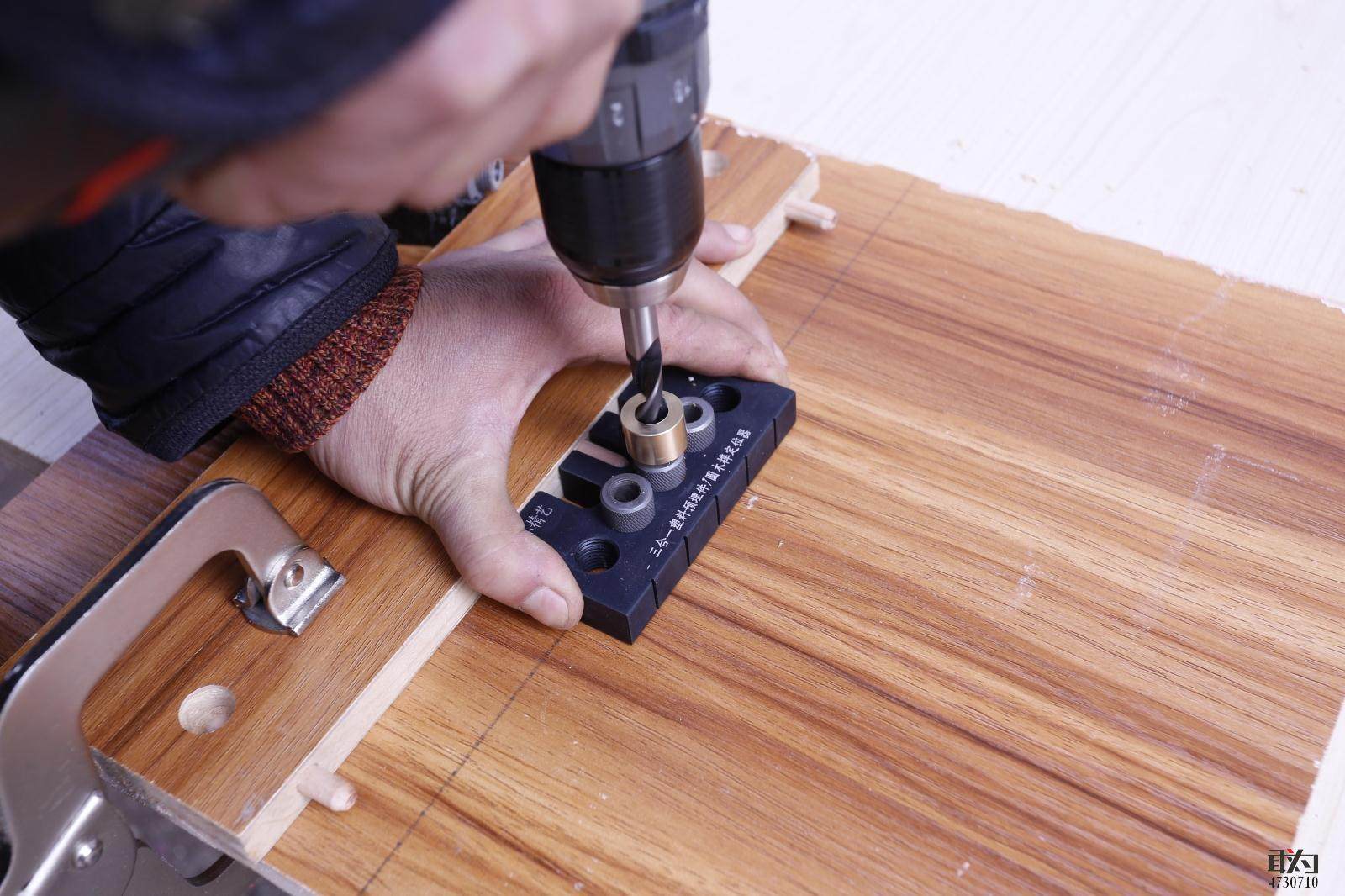 三合一塑料预埋件圆木榫打孔定位器二合一圆木隼打孔