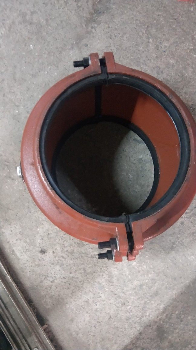 河北器连抢修钢管pe镀锌久兴包镀锌大肚子插口接头