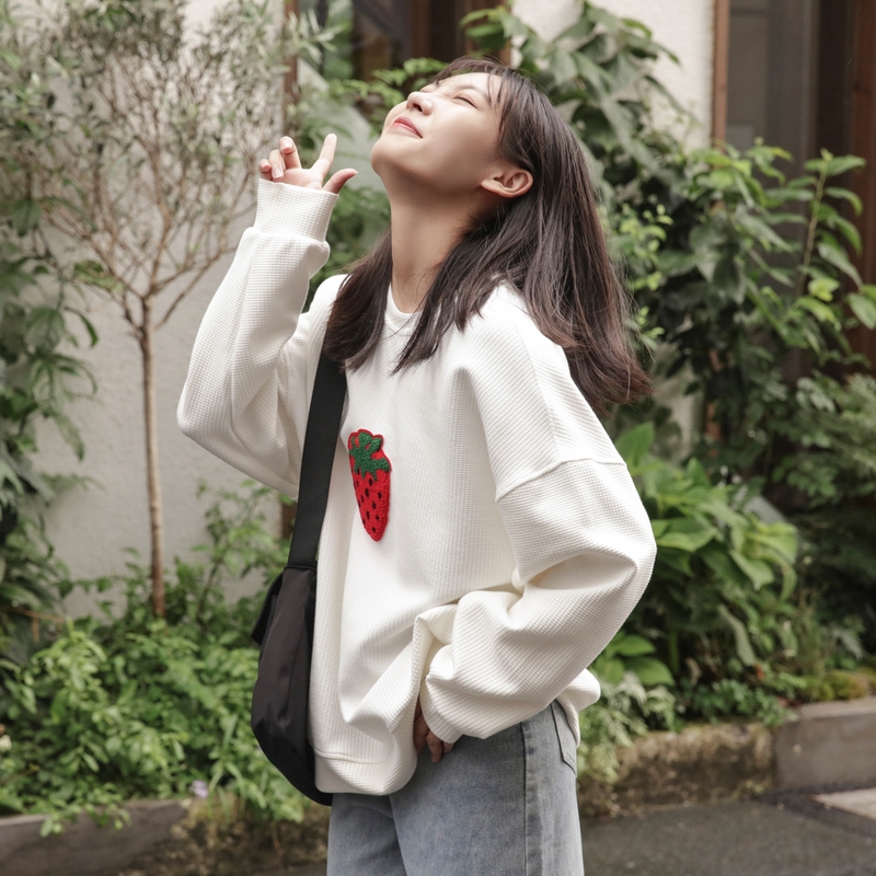 茉语家白色圆领印花卫衣女2022年新款春季韩版宽松套头长袖上衣潮