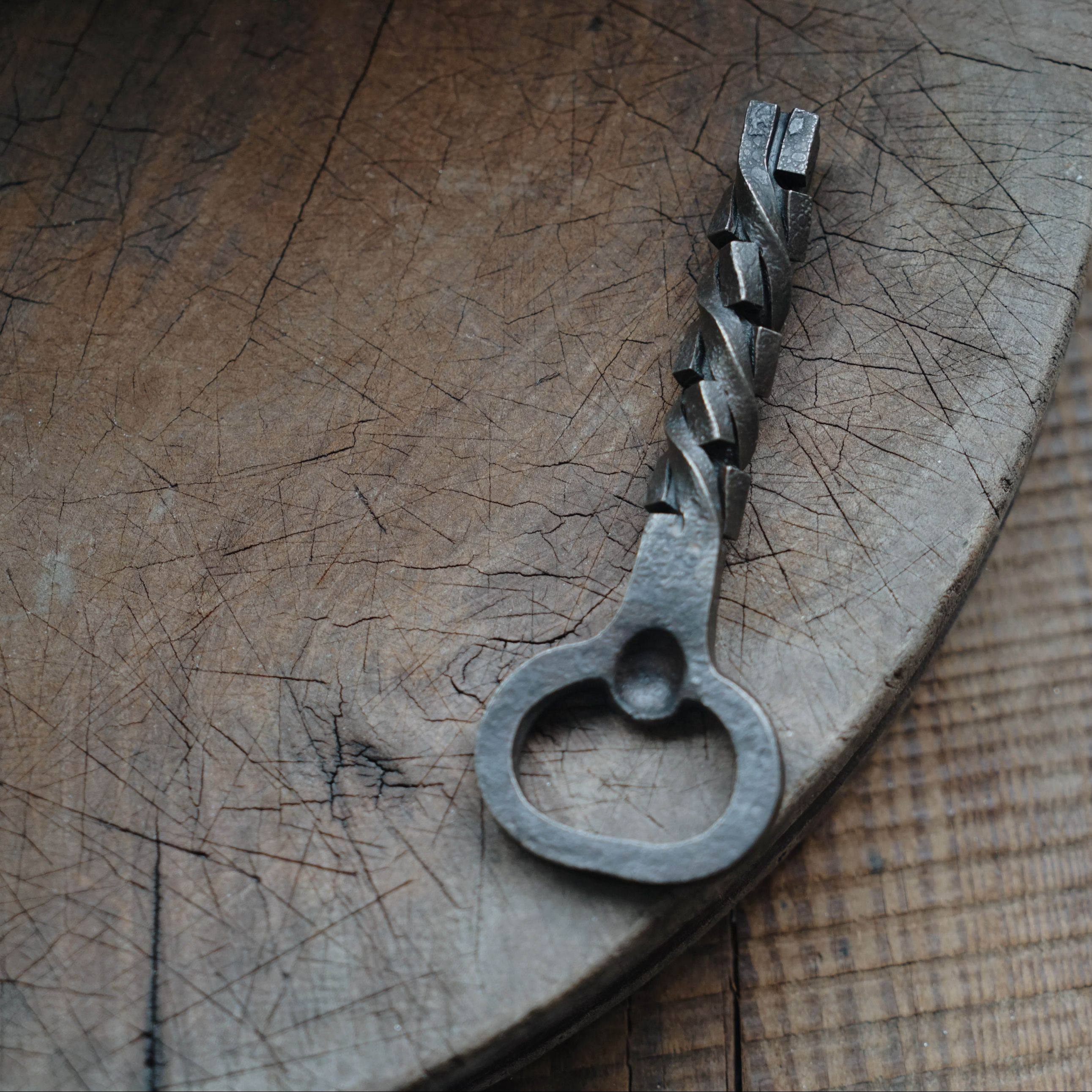 触造touge 方块拧纹开瓶器 手工锻造铁打出啤酒起子 原创设计礼物