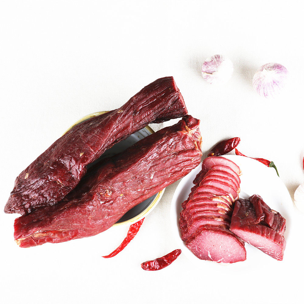 云南磨黑特产生态牛干巴手工碳烤放心生牛肉原味牛肉干巴特产食材