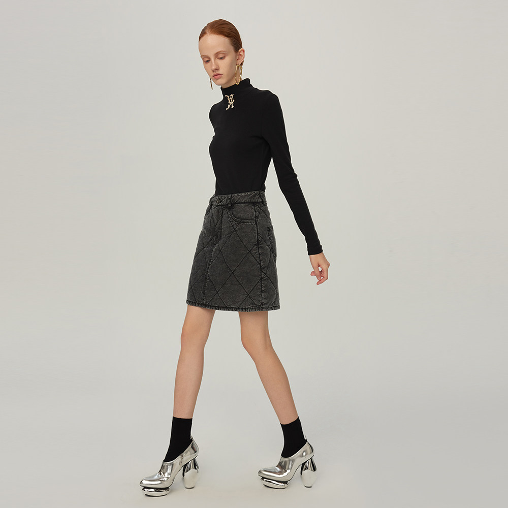 uooyaa乌丫2022冬季新款uy领标黑色紧身打底毛针织衫