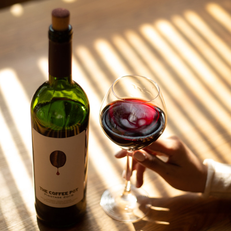 皮诺塔吉pinotage南非原瓶进口红酒女士半干型红葡萄酒干红静态葡萄酒