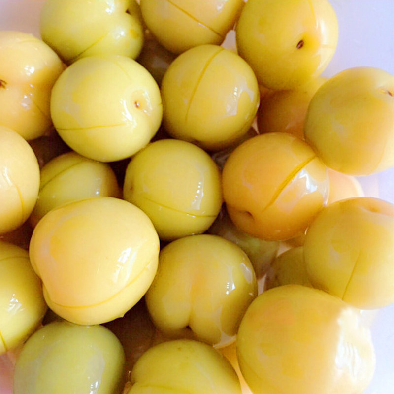 李子水果广西特产果酸嘢泡包装腌制酸辣脆浸李子