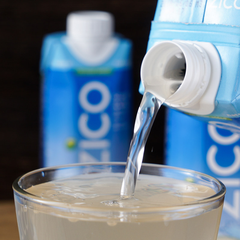 泰国进口zico椰子水330ml*12整箱饮料鲜榨果汁椰汁包邮