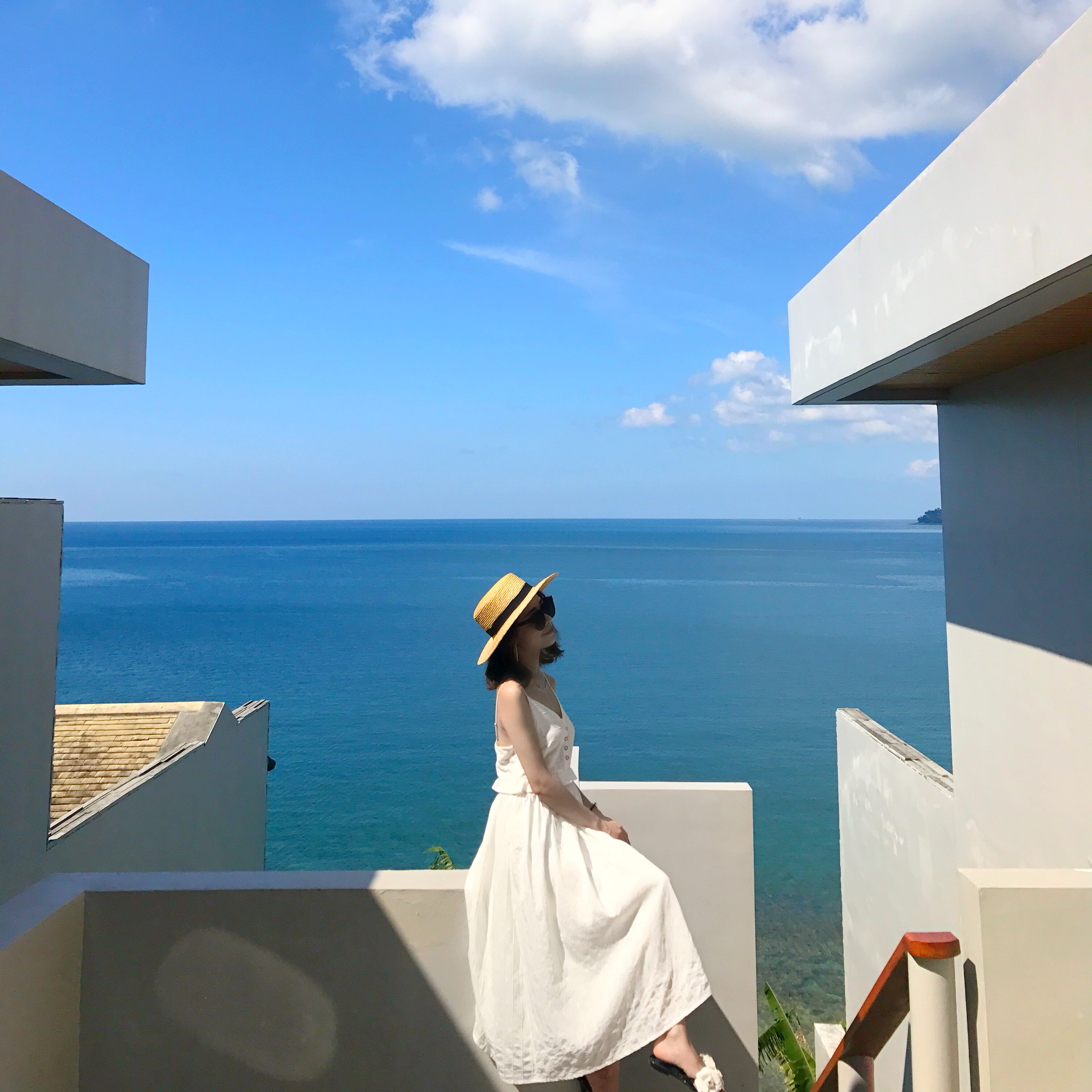 【连衣裙】dressholic 白色吊带海边度假风仙女飘逸