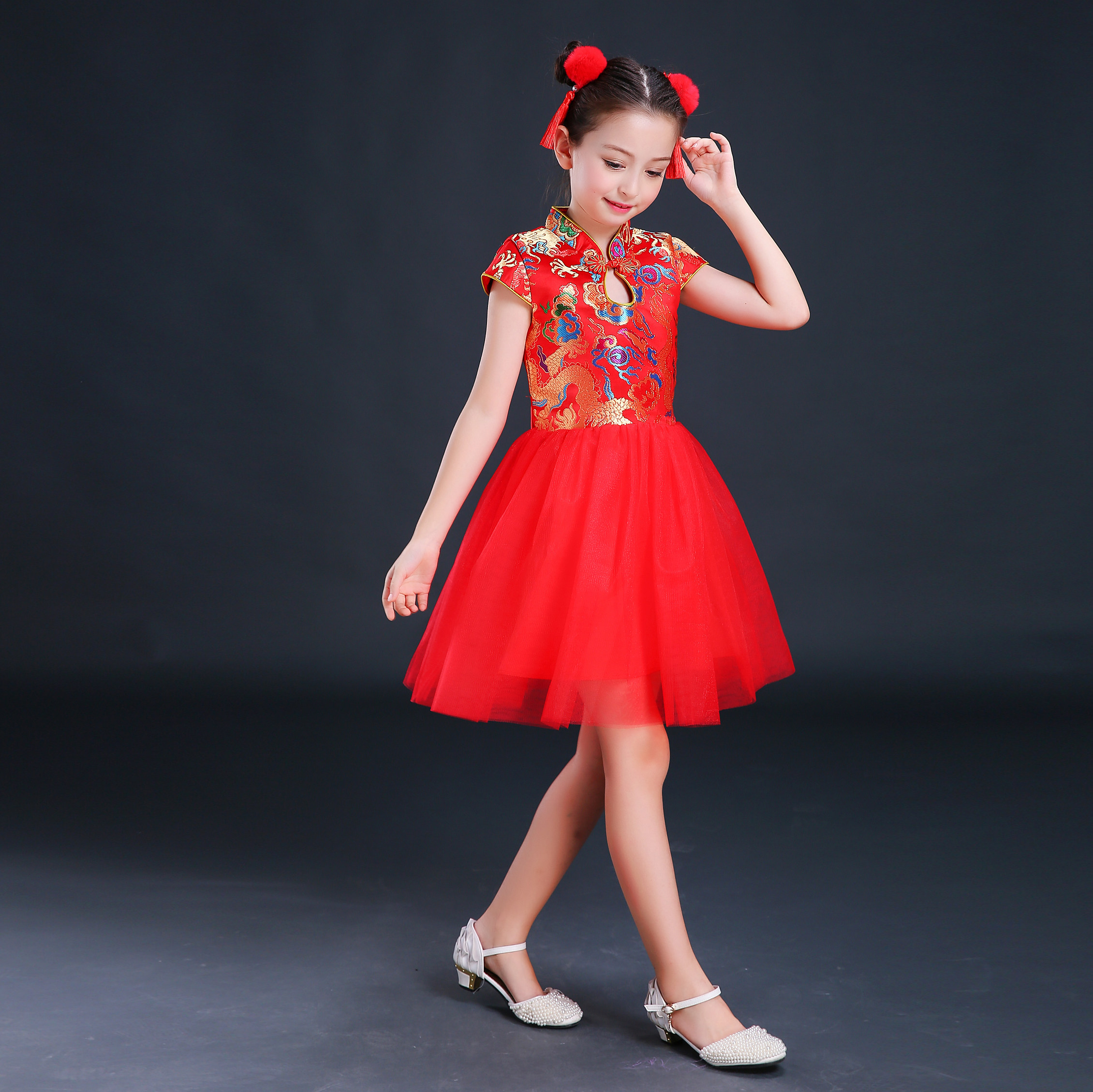 六一说唱中国红幼儿舞蹈服儿童喜庆演出服装民族风旗袍古筝表演服