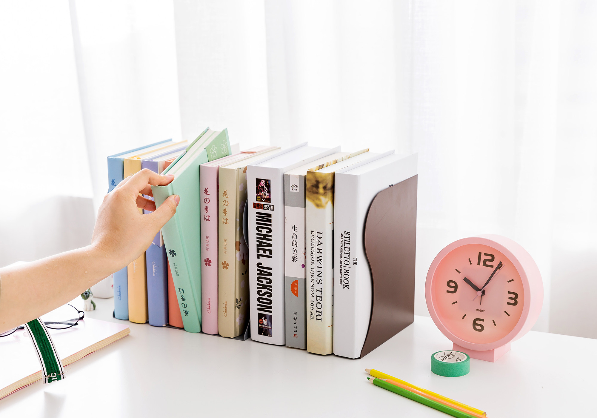 悟生可伸缩书立折叠书夹书挡书靠高中生书架简易桌上学生用书立架简约