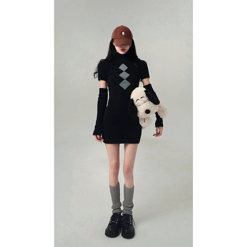 芭比姨 高领菱格针织连衣裙女春秋新款内搭打底裙外穿复古毛衣裙