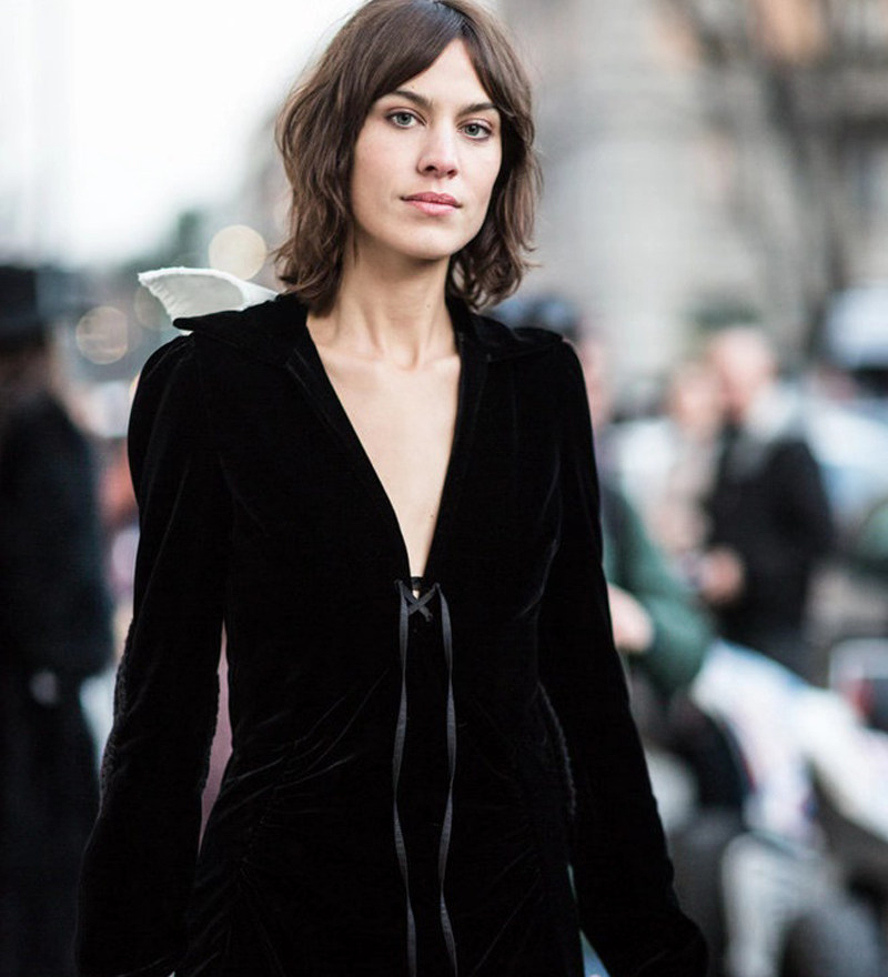 欧美丝绒连衣裙开衩性感长袖长款黑色复古同款连衣裙