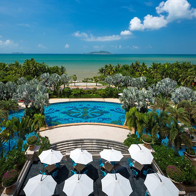 三亚皇冠假日酒店至尊海景4天晚含双人海鲜玩乐境内酒店套餐