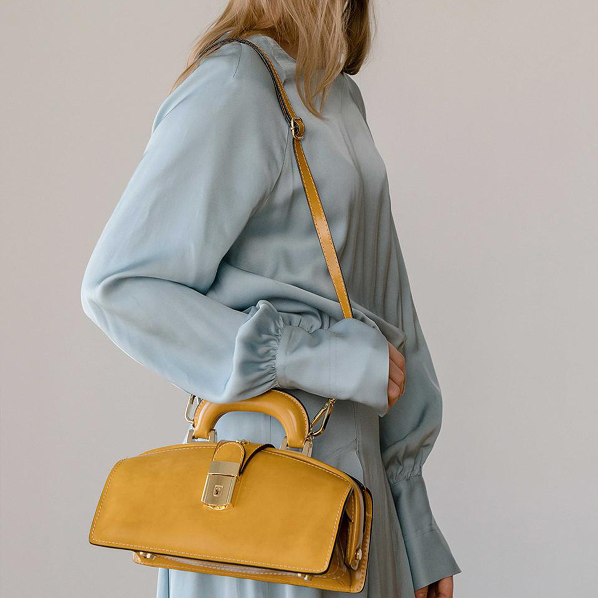 pratesi意大利进口小众品牌手工牛皮网红医生包女通用款女包