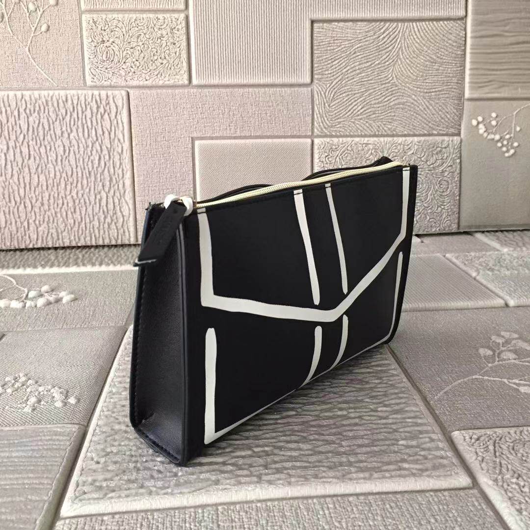 雅诗兰黛黑色信封化妆包/手拿包/手拿包 简约百搭