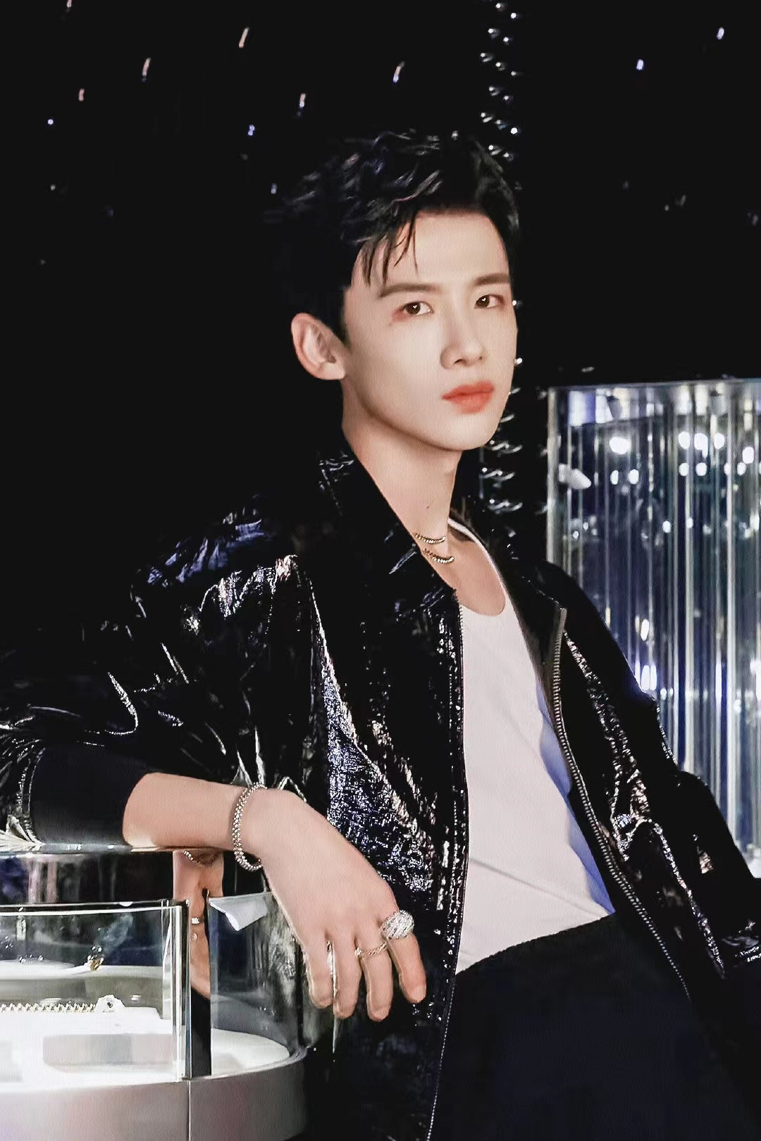 白敬亭同款2022春秋新款黑色亮面皮衣短款夹克夹克