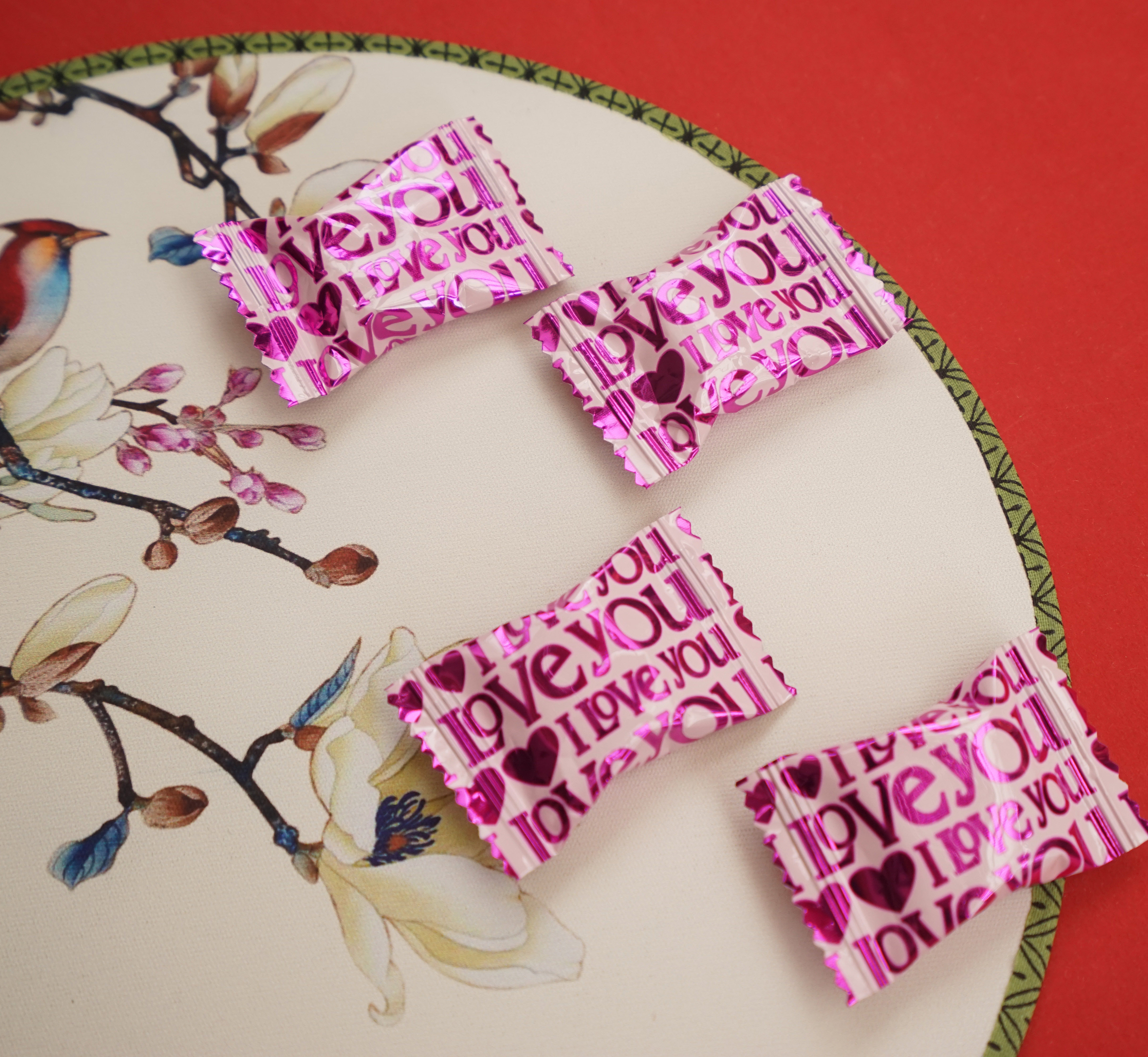 雅太奶糖喜糖粉红金粉硬糖散装创意网红婚庆招待糖果500g