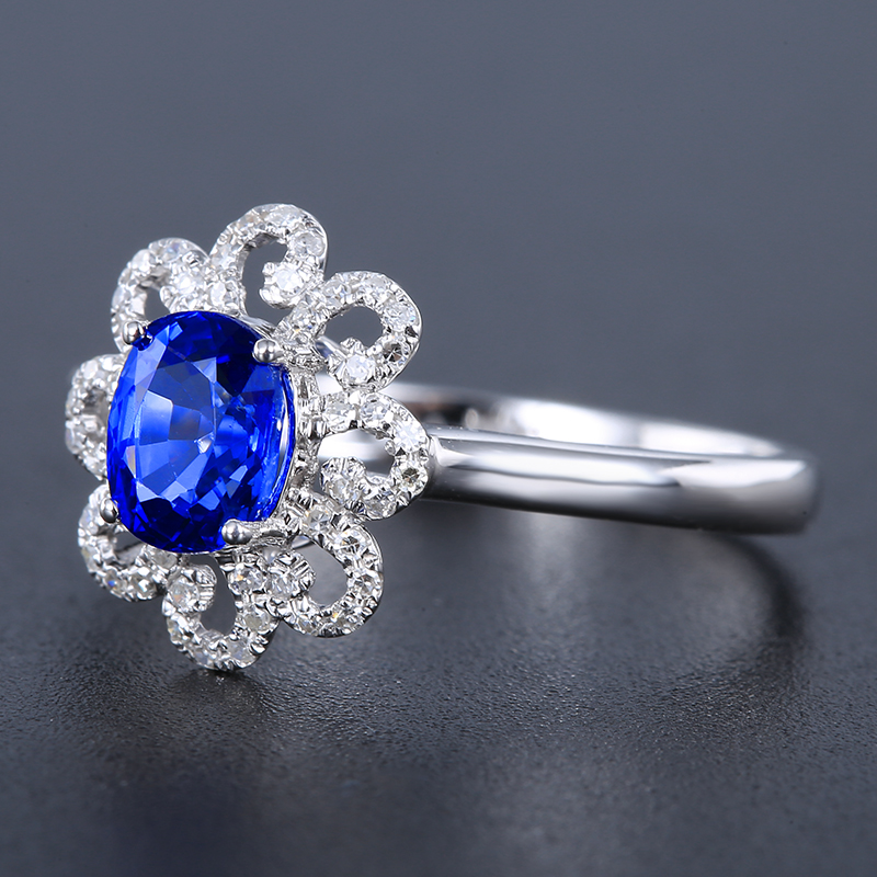 意禄首饰钻石镶嵌金镶嵌珠宝18k戒指蓝宝石0.92克拉手饰