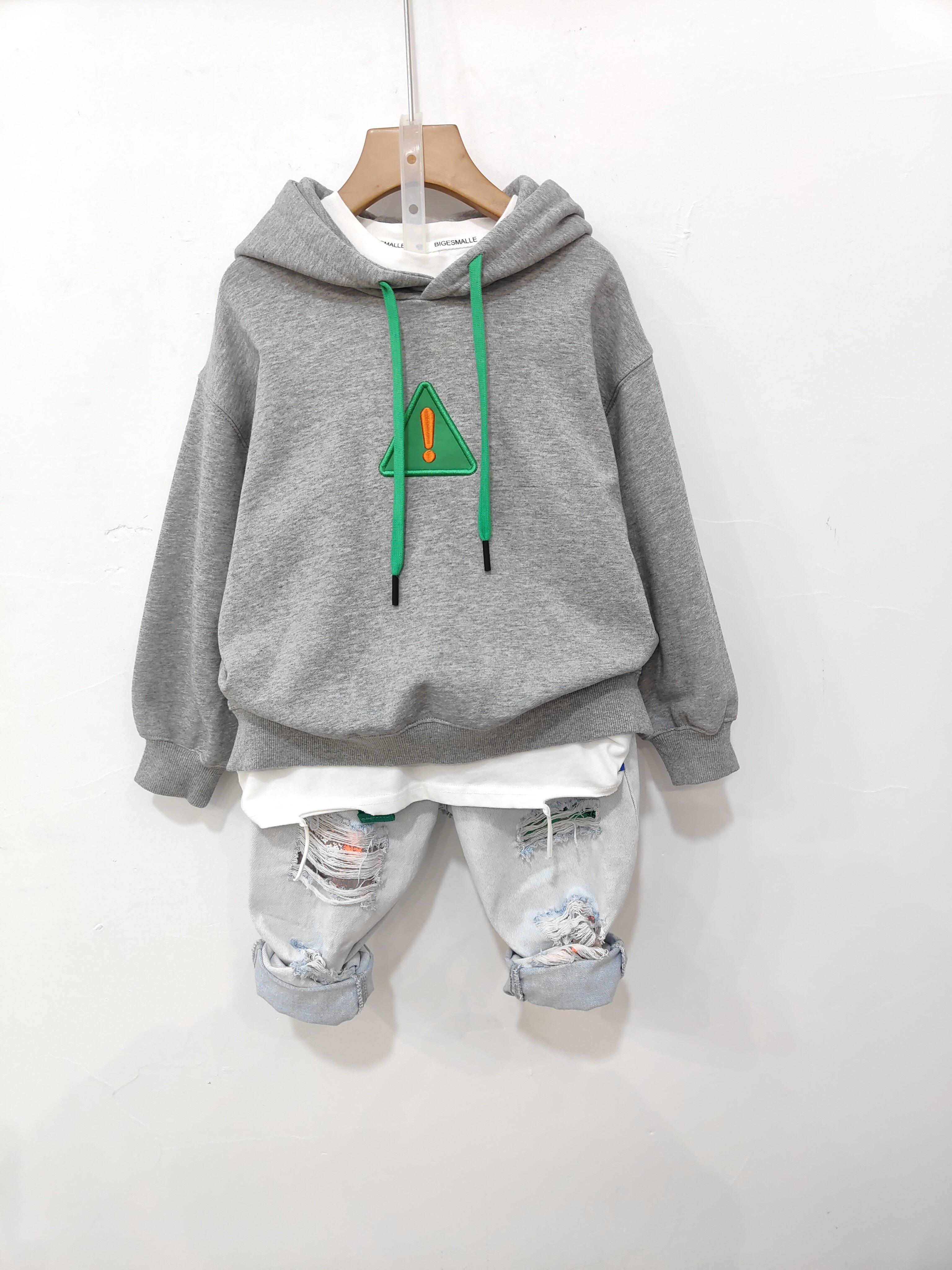 木瓜汁童装2022新款男童女童简约休闲卫衣儿童卫衣