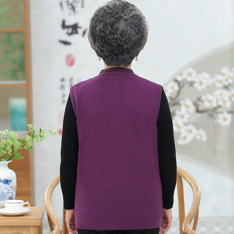 奶奶秋装针织马甲开衫中老年人女装妈妈秋季背心中老年女装