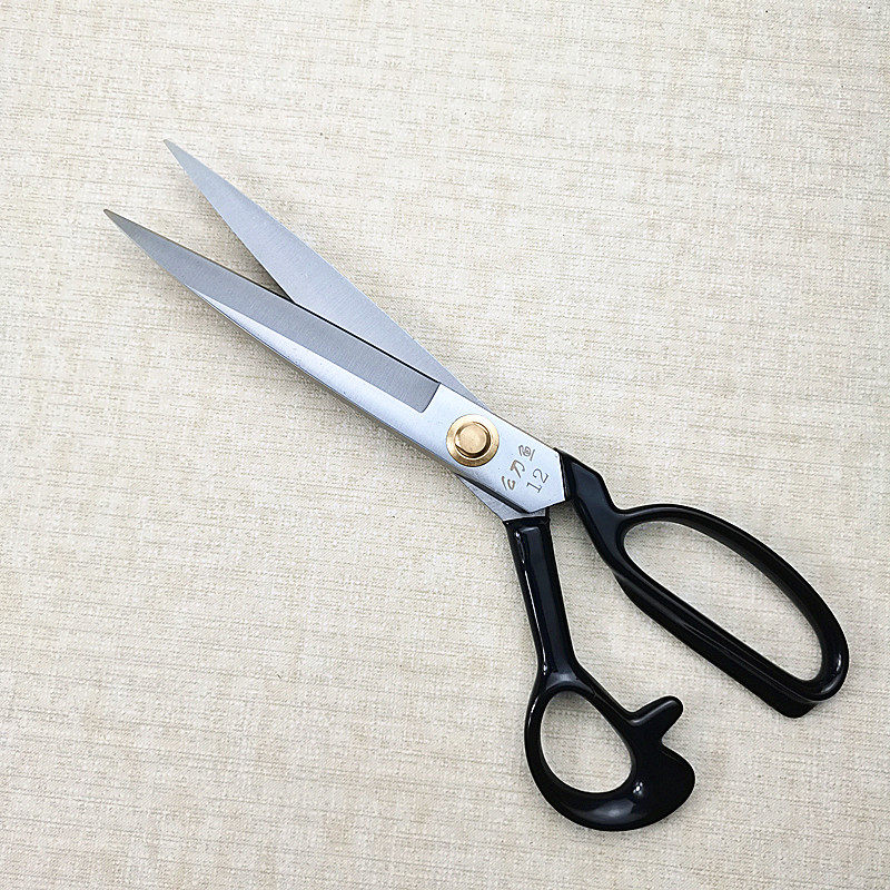 日本进口么刀鱼12寸裁缝剪刀专业剪子裁衣服装家用剪刀
