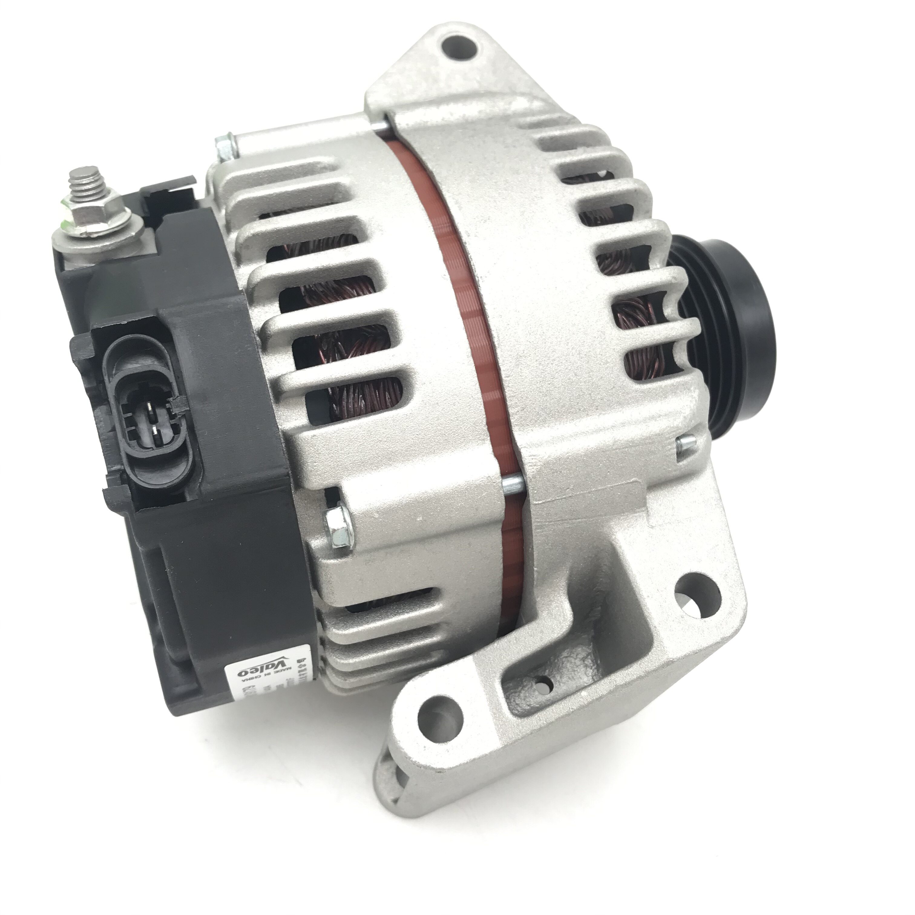 君越适用别克老君0608款发电机总成四速六速全新发电机