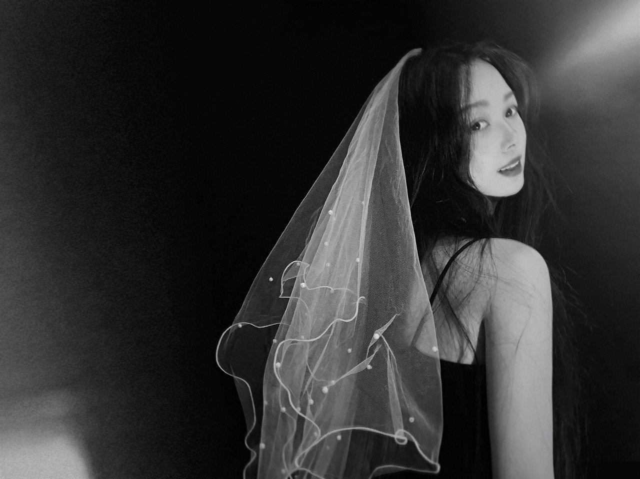 韩式白色珍珠造型婚礼婚纱摄影纱头旅拍海马艺术照头纱