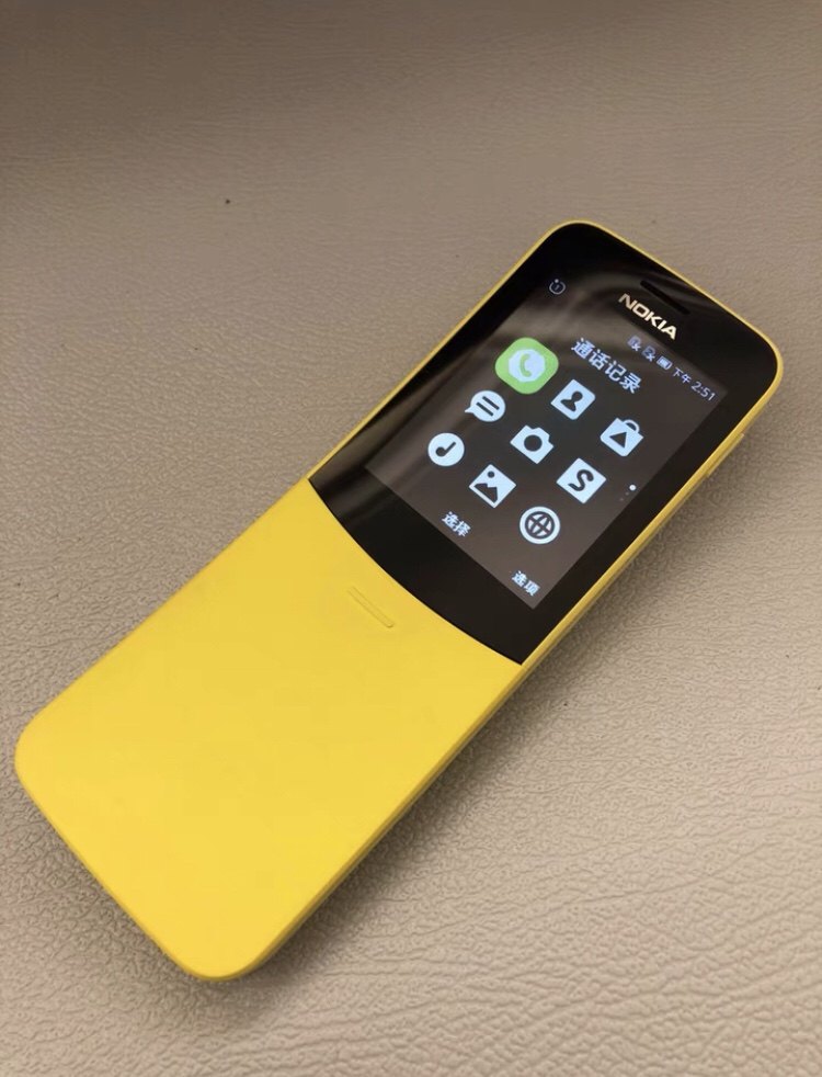 诺基亚8110经典下滑4g手机全国包邮特价促销手机电池