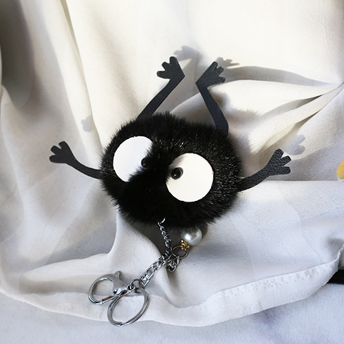 日本宫崎骏真毛水貂毛黑煤球汽车钥匙扣小黑黑炭钥匙扣
